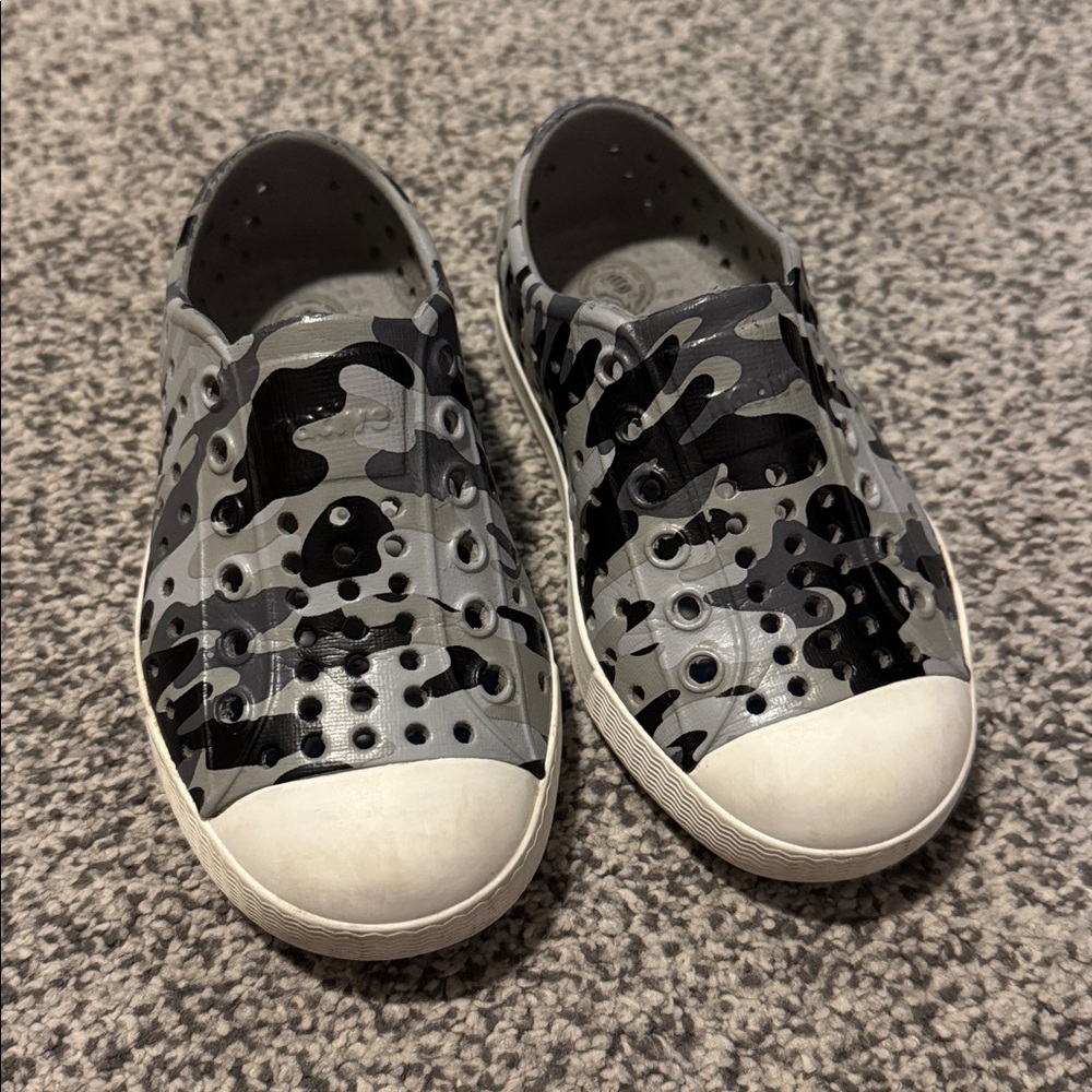 Native Shoes
